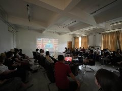 <b>设计咨询公司观看中国共产党成立100周年庆祝大会</b>